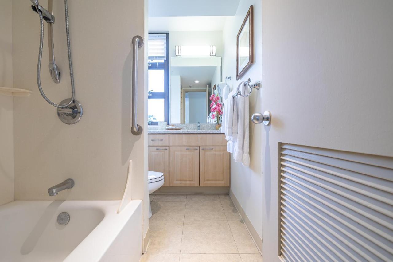 Great Diamond Head Views, 2Br Condo With Free Parking! Гонолулу Экстерьер фото