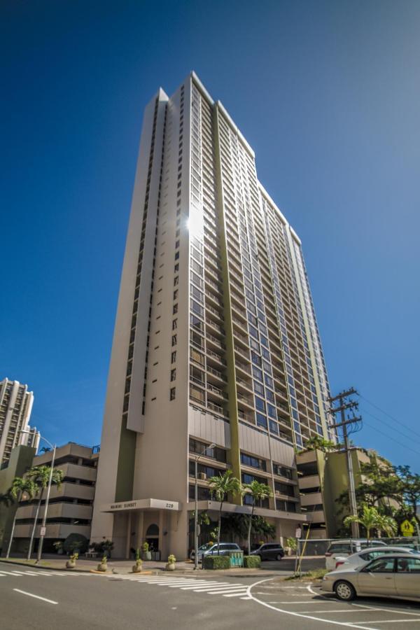Great Diamond Head Views, 2Br Condo With Free Parking! Гонолулу Экстерьер фото